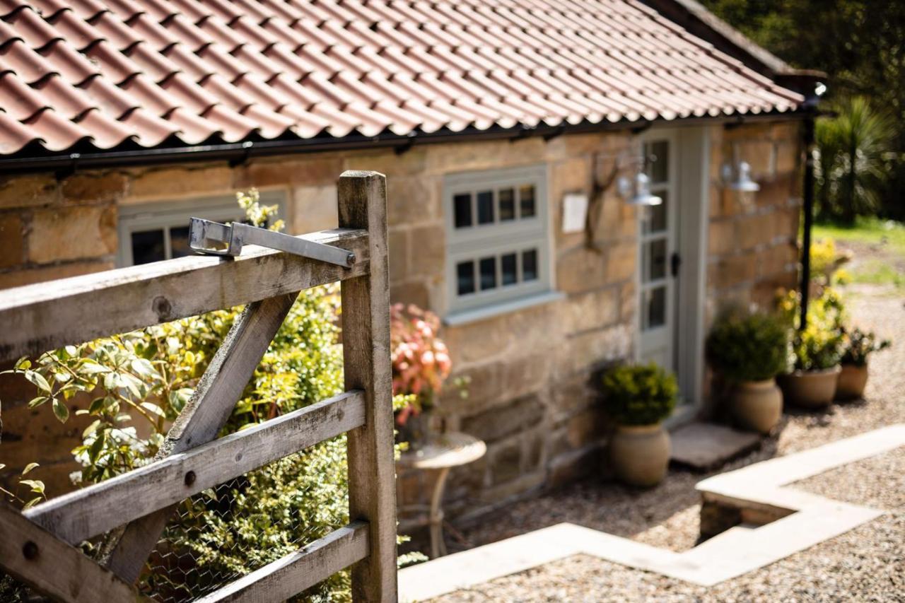 Larpool Mill Villa Whitby Exterior photo